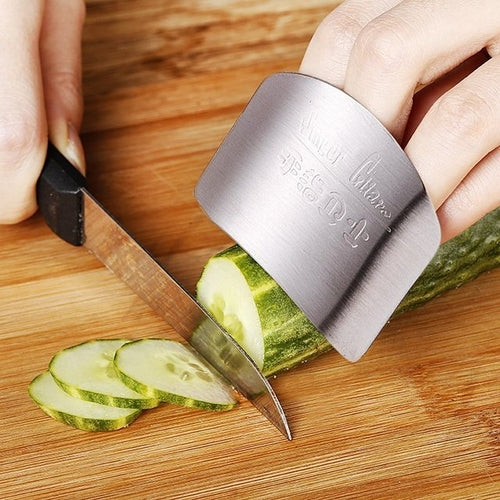 Stainless Steel Finger Protector | Adjustable 2‑Inch Cutting Guard for Safe Chopping